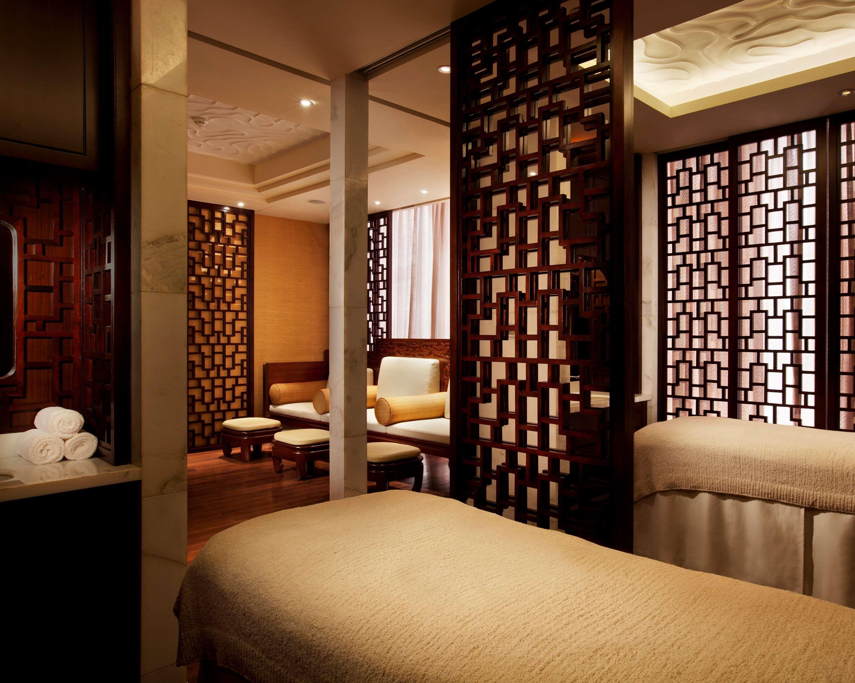 Hyatt Regency Jinan Hotel Exterior photo