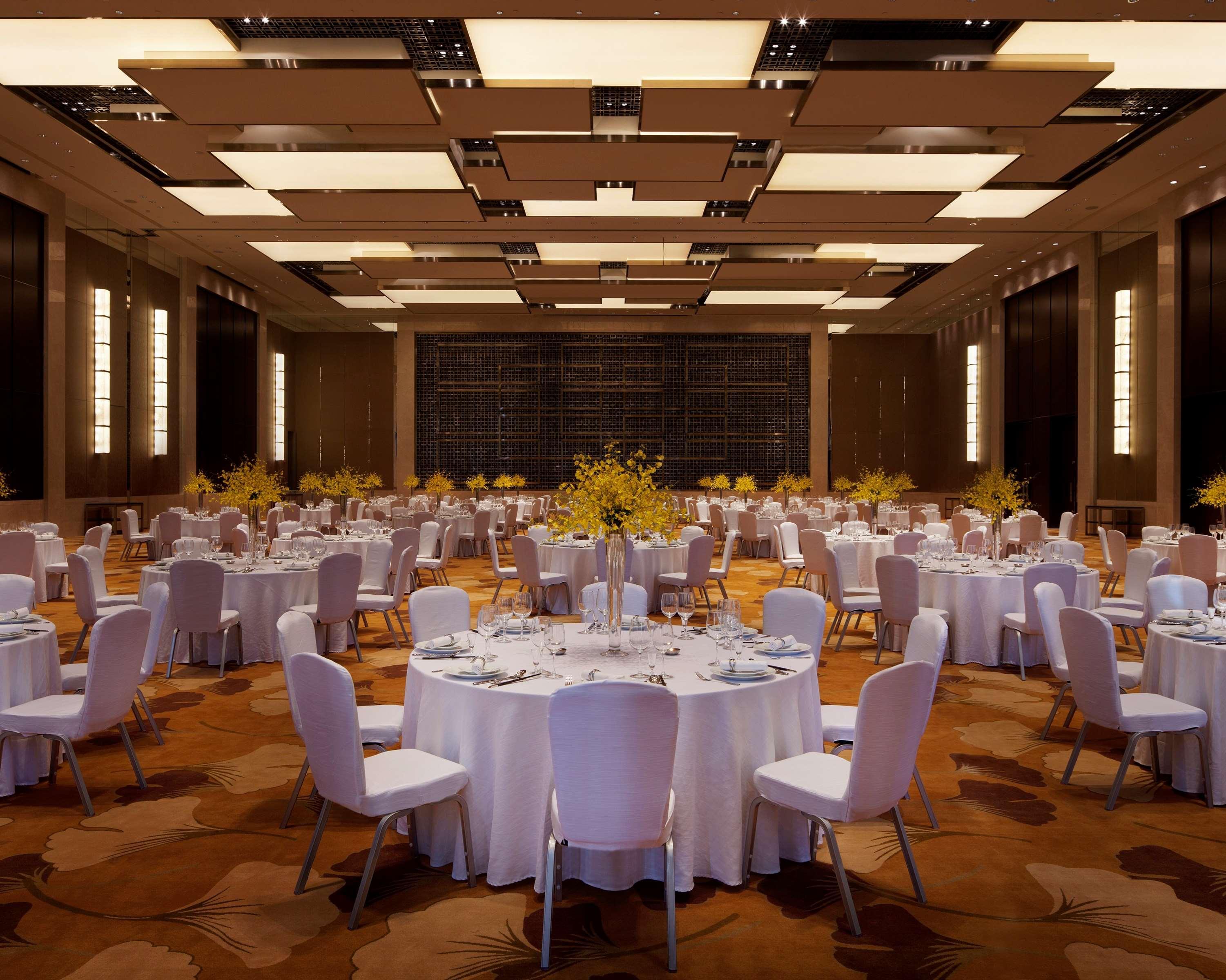 Hyatt Regency Jinan Hotel Exterior photo